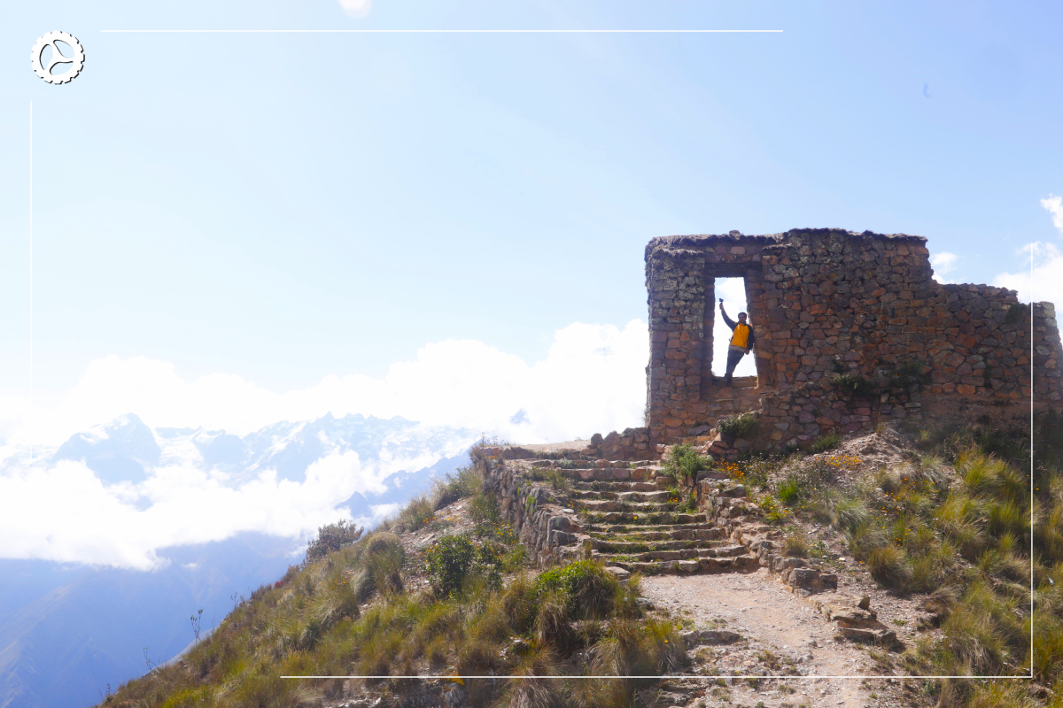 Inca Trail connection Lares to Machu Picchu – Alternative - Photo 1